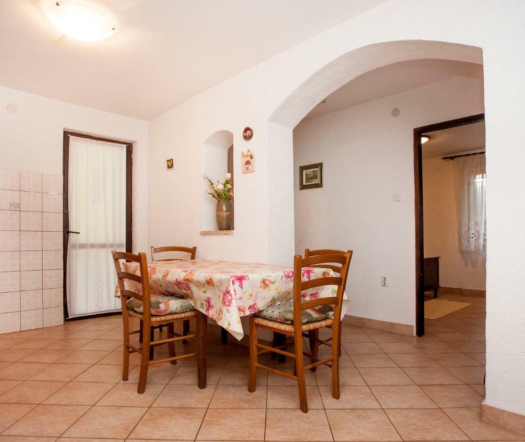 Apartment Regina Rovinj Exterior foto
